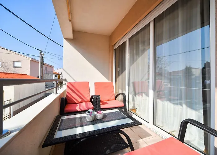 Deluxe Apartment Valentina