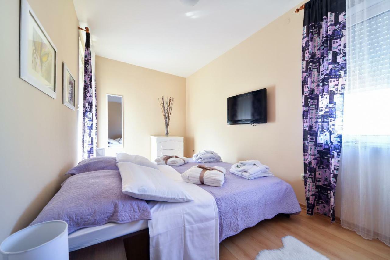 Deluxe Valentina Apartmán *