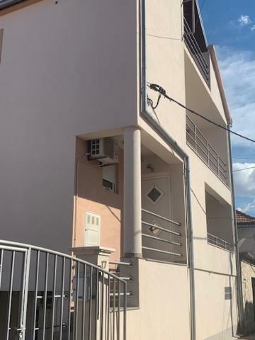 Deluxe Valentina Apartmán *